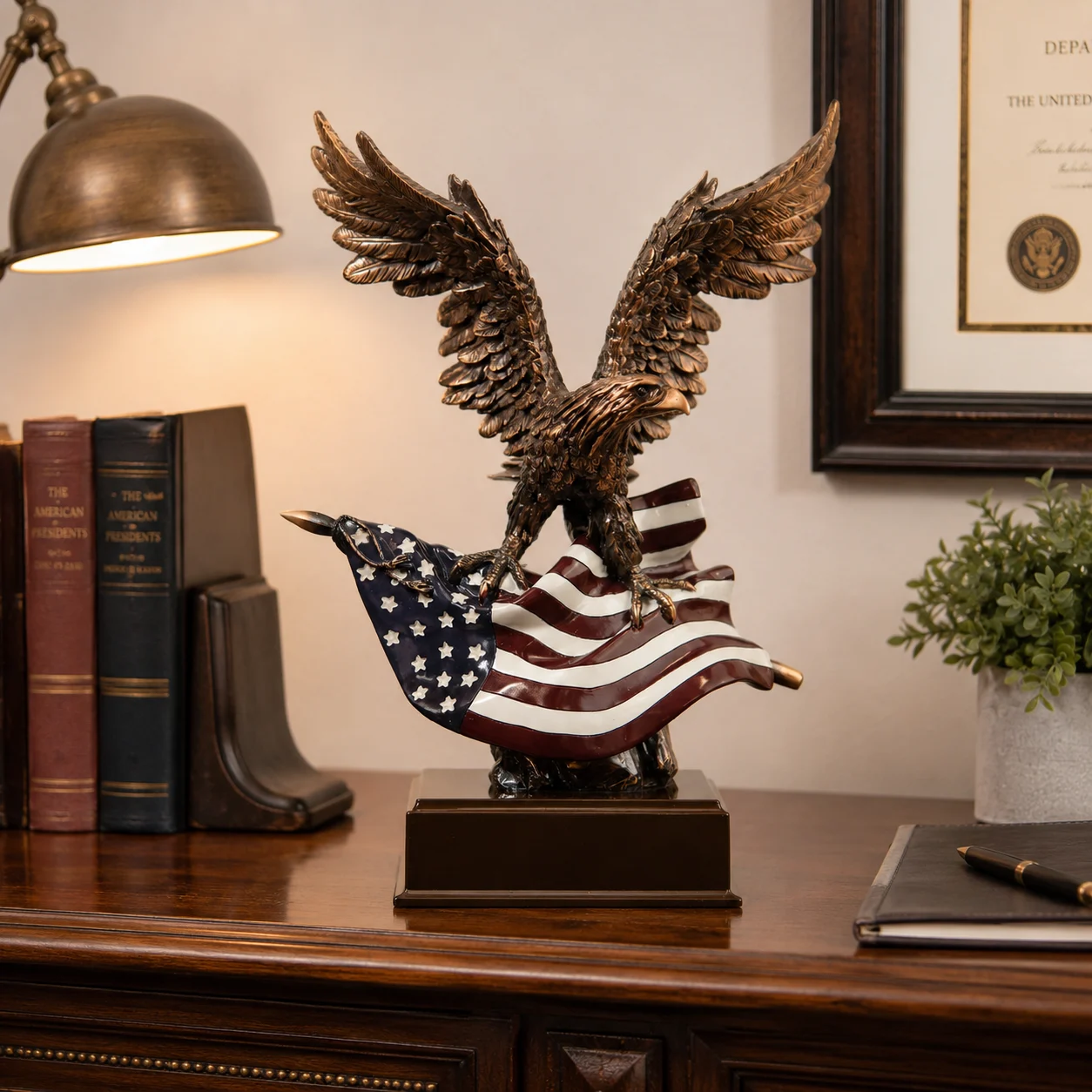100% Handmade American Valor Eagle(๐๐๐ง๐ข๐๐ฅ ๐๐ซ๐จ๐จ๐ค๐ฌ ๐๐๐ง๐๐ฆ๐๐๐ยฎ)