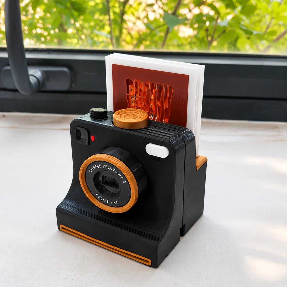 ☕📸 Camera-Style Latte Art Maker – Reusable Stencil Press