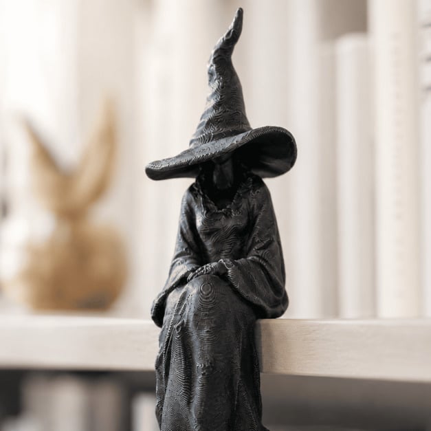 🔥Last Day 50% OFF - 🧙♀️🖤Mysterious Perched Bookshelf Figurine