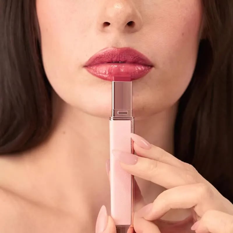 💋✨Speak Love Hydrating Lip Plumping Glossy Lip Balm
