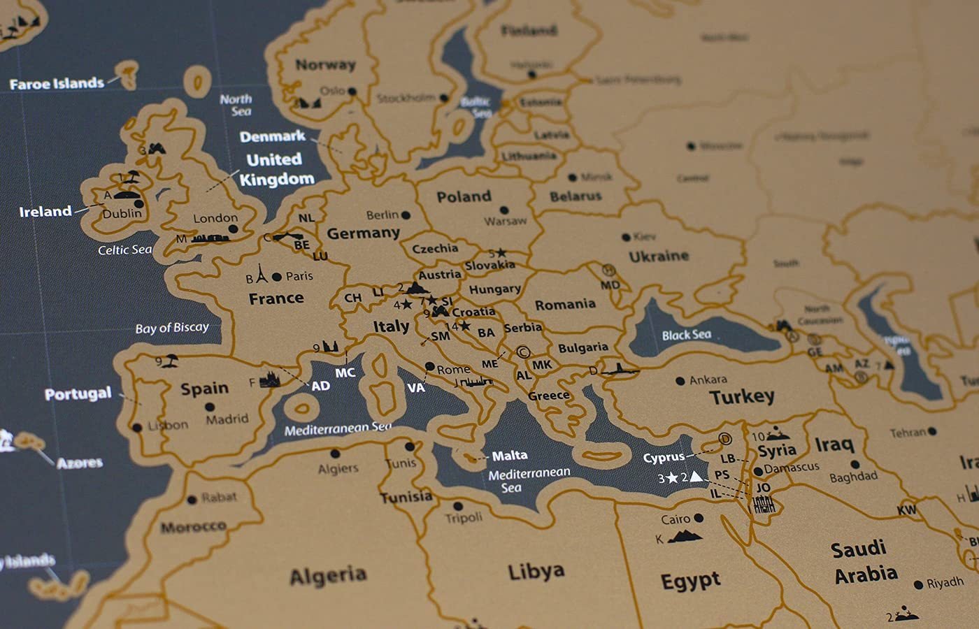 🎉Scratch Map of the World