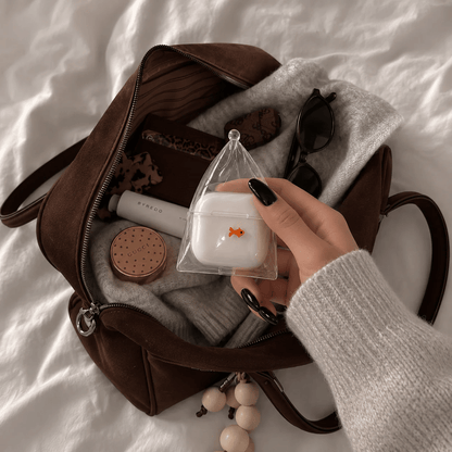 💖Hot 30% OFF🐟 Fishy Pods — Cute Transparent AirPods Case with Floating Fish Charm