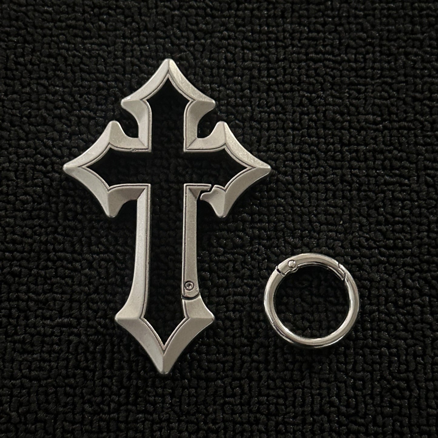 🔥Gothic Cross Keychain & Bag Charm