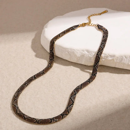 🐍Serpent Statement Necklace – A Symbol of Mystery & Power✨