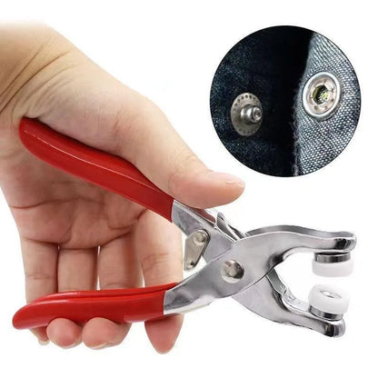 🔥Sewing Kit with 100pcs Metal Buttons – Manual Pliers Tool Included🧵
