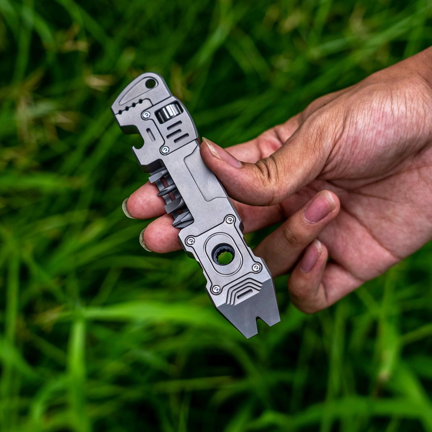 TC4 Titanium 6‑IN‑1 EDC Multi‑Tool Pry Bar Wrench