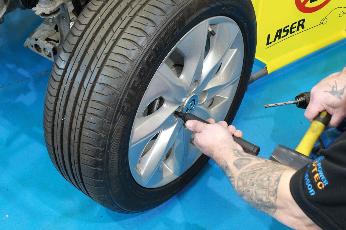 Locking Wheel Nut Removal Kit - Lug Driller🔧🚗