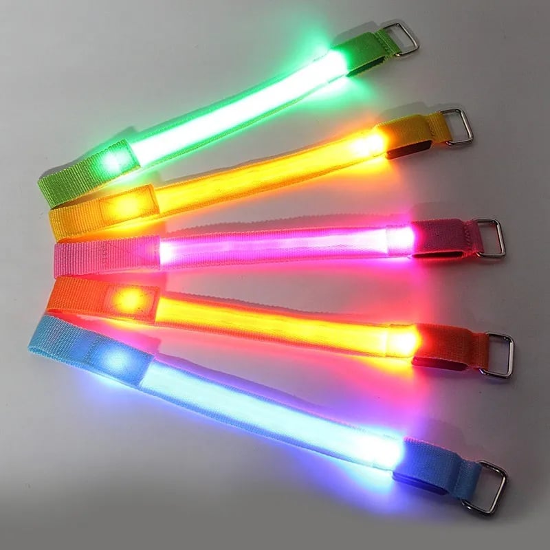 🐎 Horse LED Leg Straps – 4 Pack | Rechargeable-Look Night Riding Safety Lights ✨
