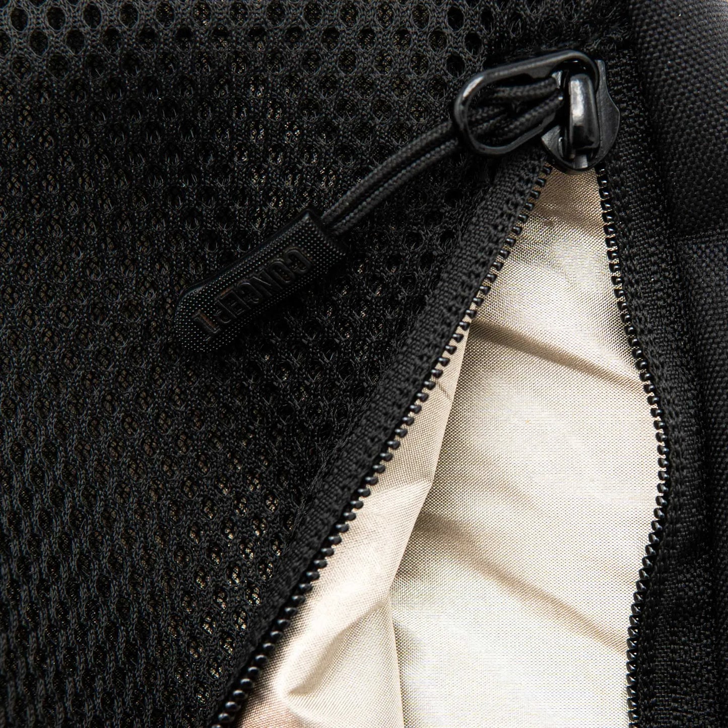 🔥😍Anti-Theft Everyday Sling Bag – Lightweight Crossbody Travel Pack