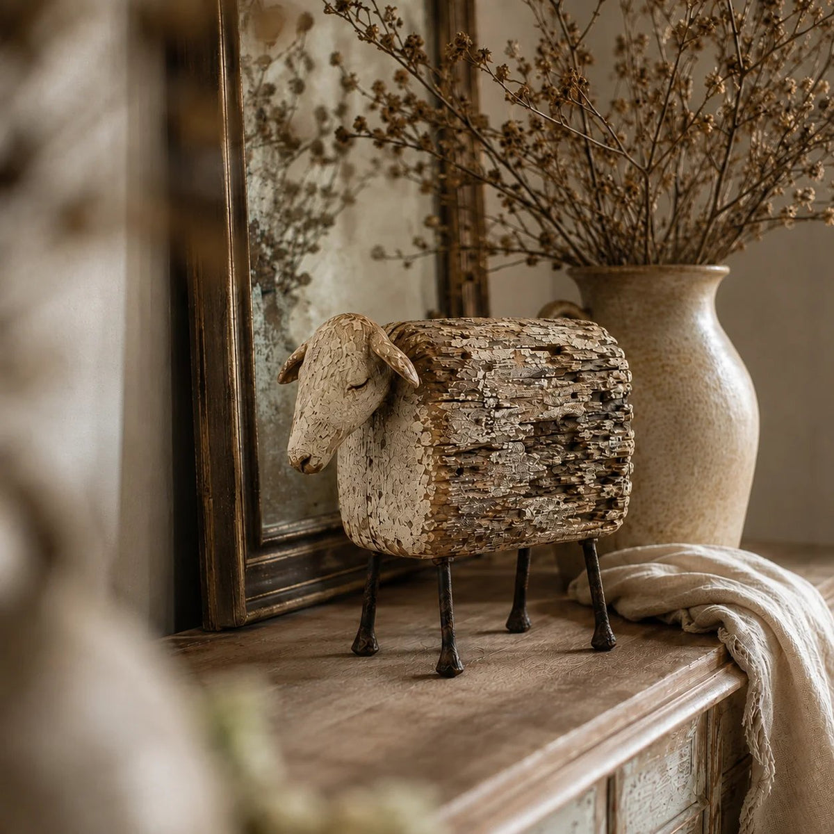 🐑 Vintage Distressed Farm Animal Sculptures – 5 Rustic Styles