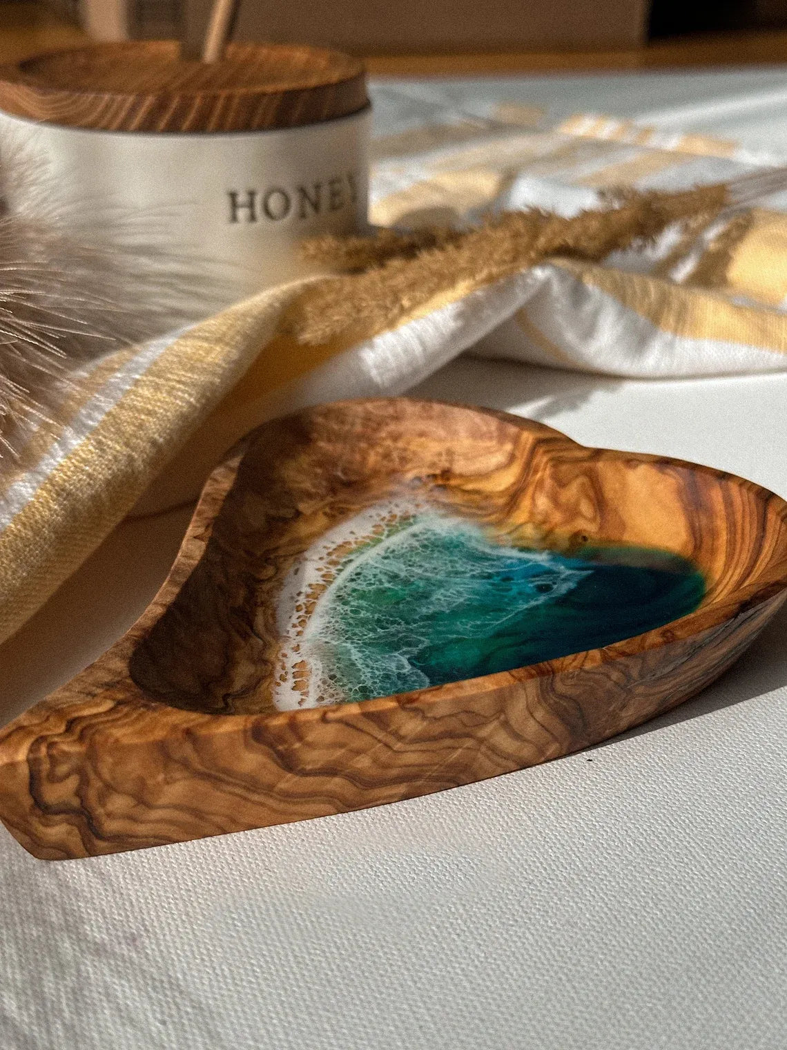 🌊 Ocean Resin Heart Dish – Handmade Olive Wood & Coastal Art