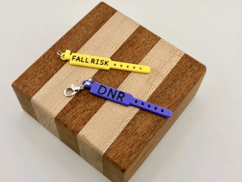 🩺 Funny Nurse Badge Charms – Hilarious Mini Medical Accessories Made For Nurses Who Get The Joke