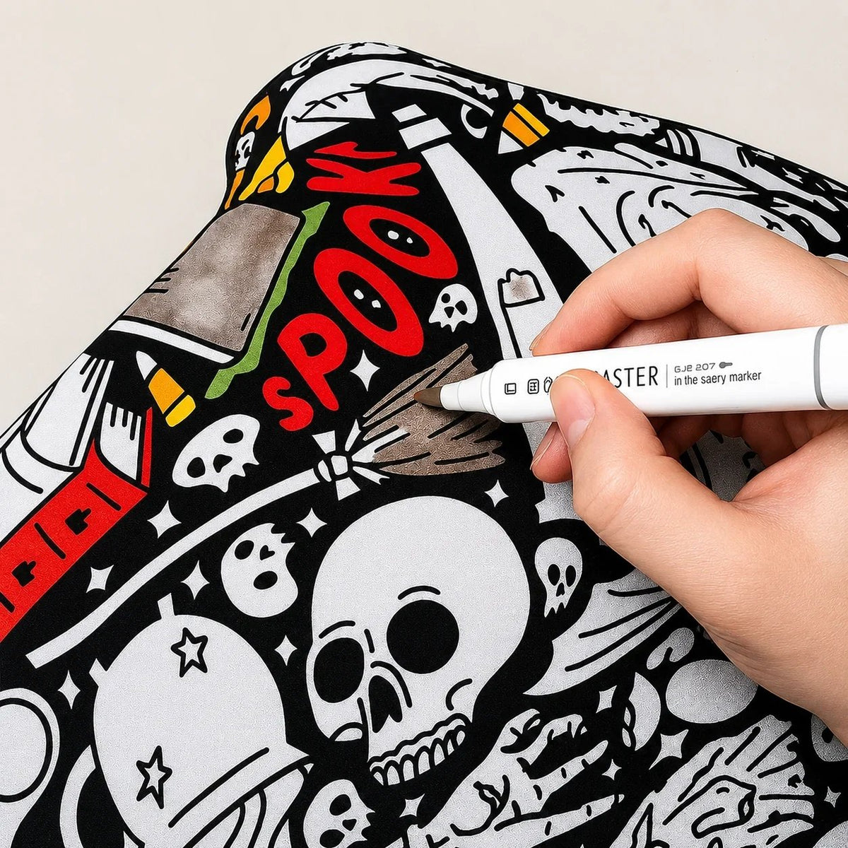 🎨 Fuzzy Velvet Coloring Blanket with 24 Markers | 8 Designs
