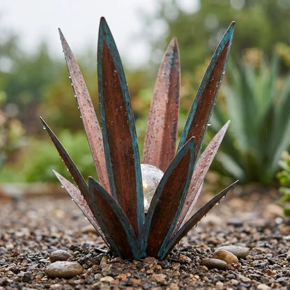 Glowing Solar Agave Garden Light