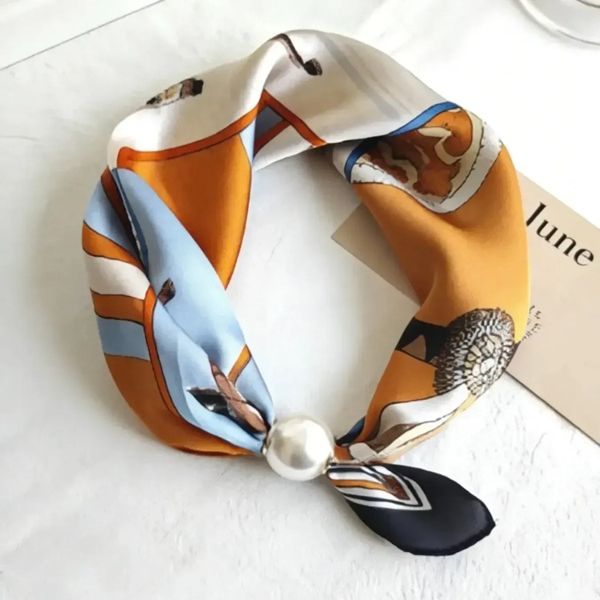 🔥2026 Hot Sale✨ Pearl Necklace Scarf with Magnetic Clasp