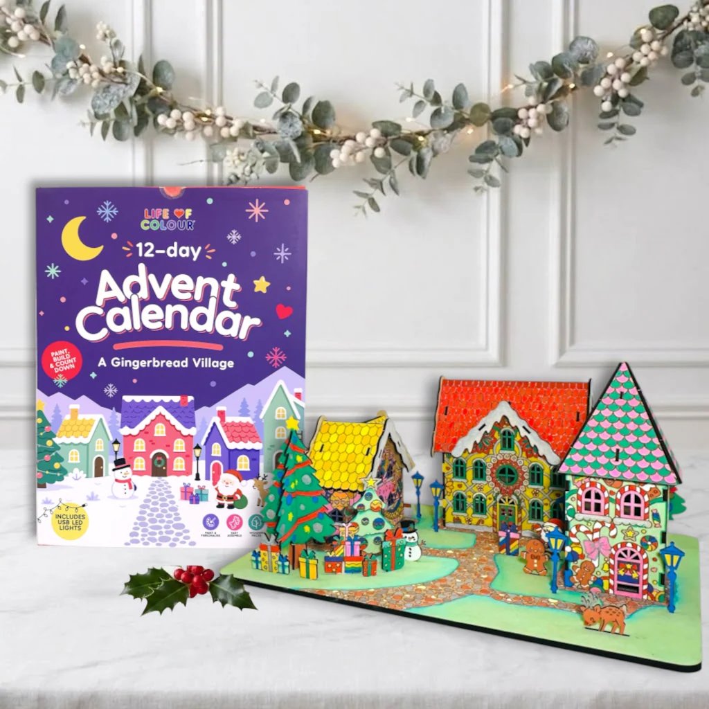 🎄12 days of painting. One village that glows.🖌️🎅