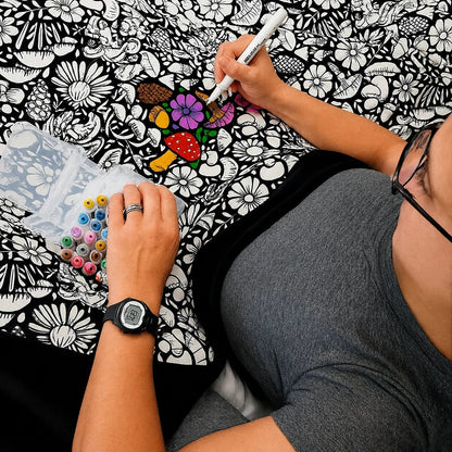 🎨 Fuzzy Velvet Coloring Blanket with 24 Markers | 8 Designs