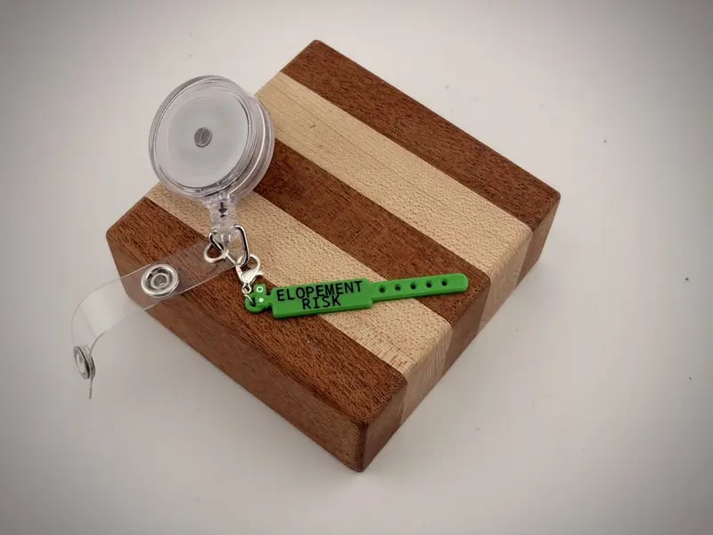 🩺 Funny Nurse Badge Charms – Hilarious Mini Medical Accessories Made For Nurses Who Get The Joke