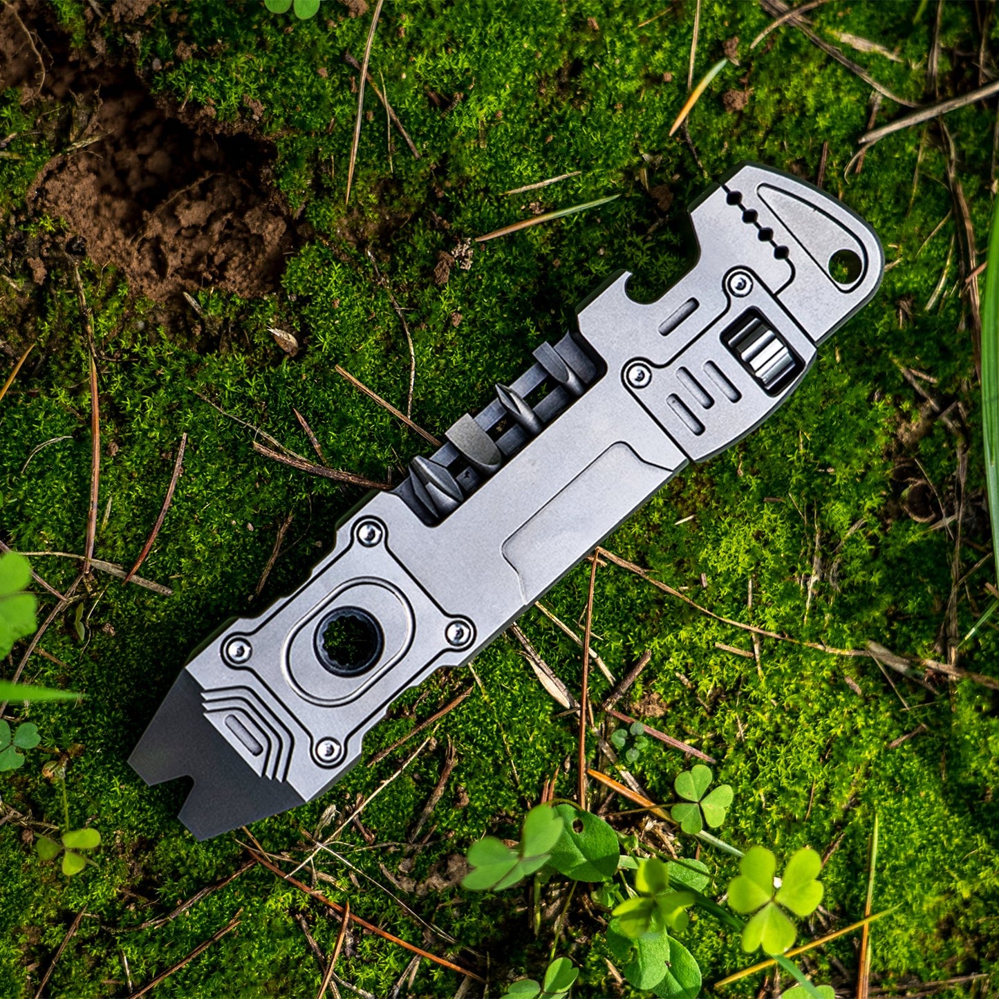 TC4 Titanium 6-in-1 EDC Multi-Tool Pry Bar & Ratchet Wrench