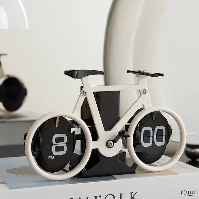 Creative Bicycle Automatic Page Turning Clock