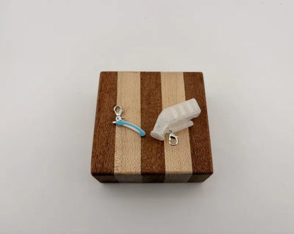 🩺 Funny Nurse Badge Charms – Hilarious Mini Medical Accessories Made For Nurses Who Get The Joke