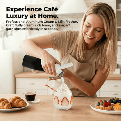 🍰 Professional cream frother
