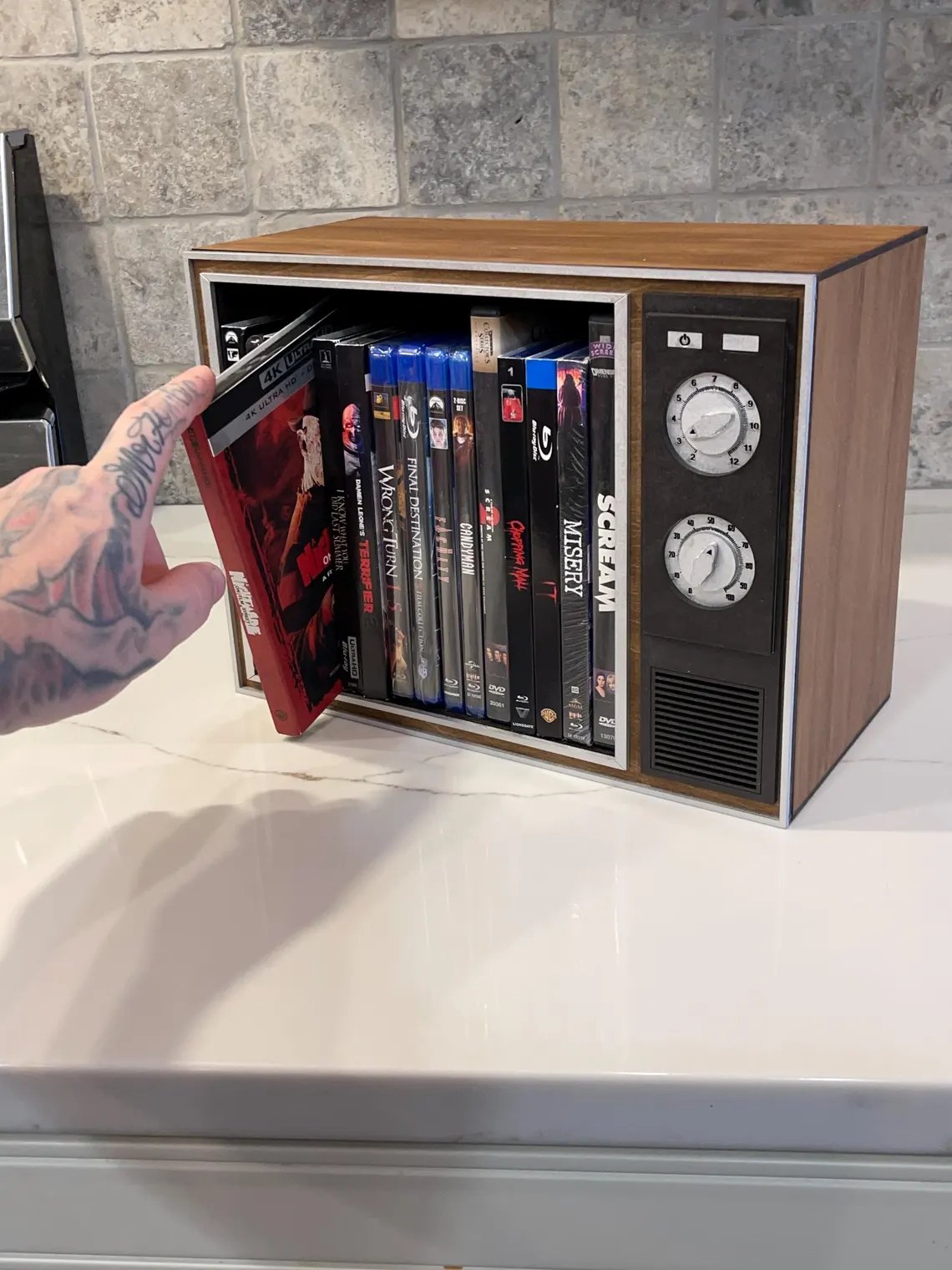 📺 Retro TV Media Storage Box