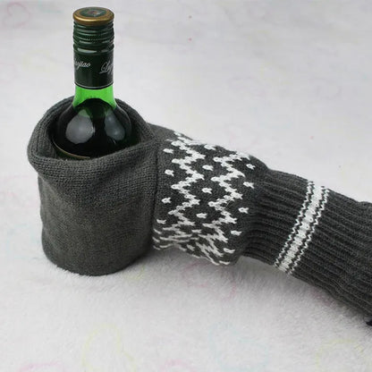🍻 Hands-Free Game Day Drink Holder | Soft Knit Wearable Can Holder for Tailgates, BBQs & Parties 🏈