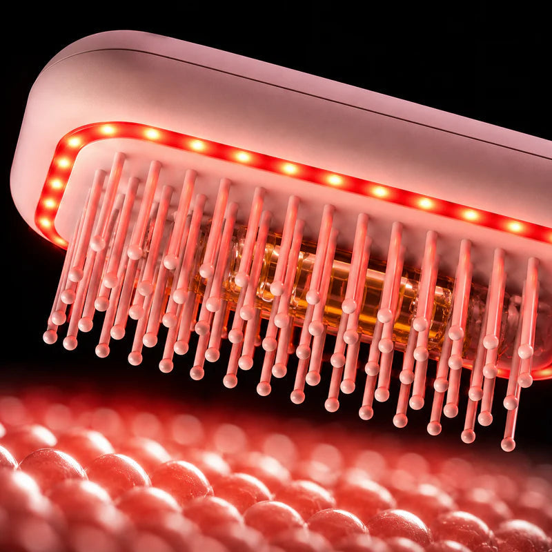 🌙 5-Minute Scalp Spa Brush | Red Light, Warm Massage & Oil Infusion