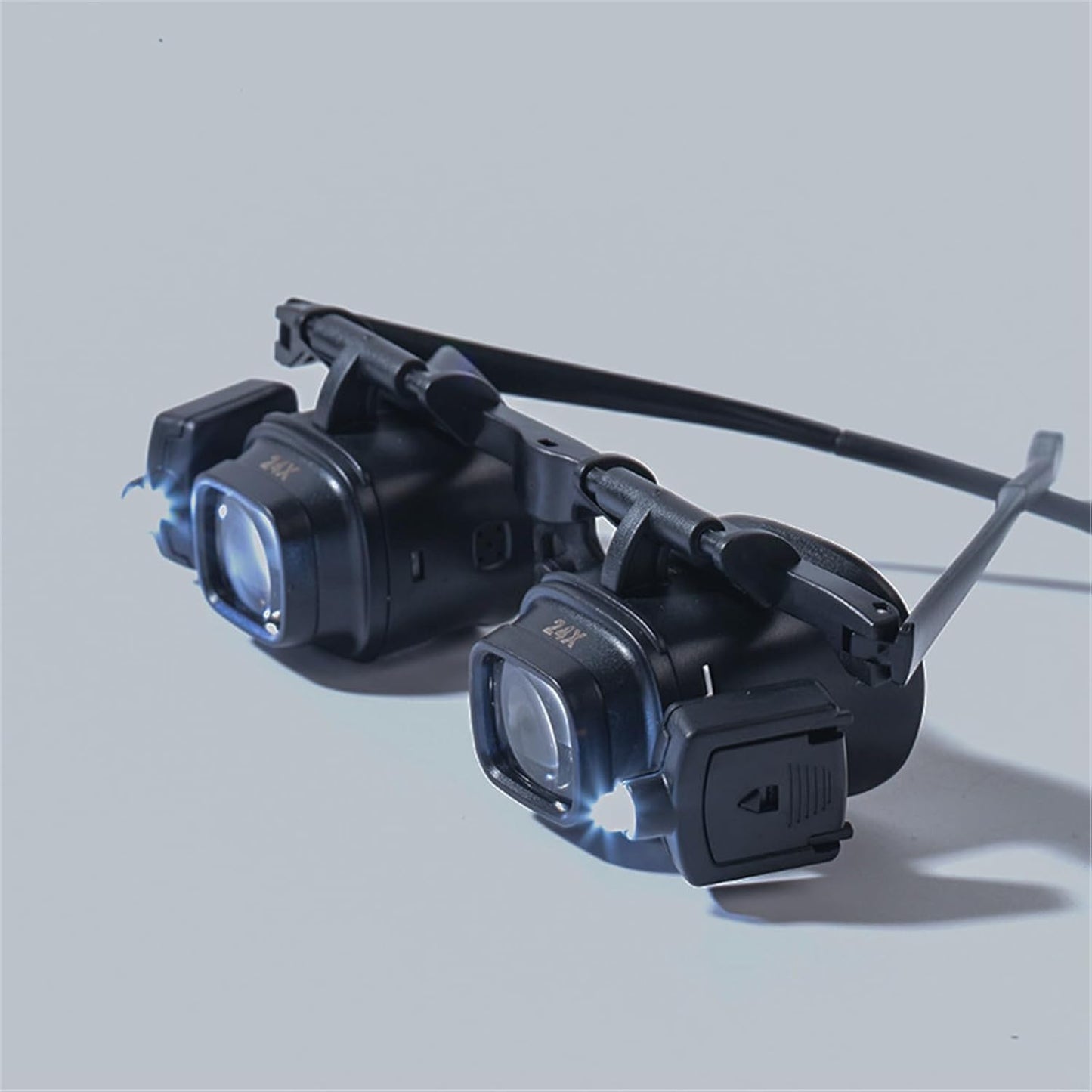 Head Mount Glass 2 4 6 12 24X Eye Loupes with LED Light