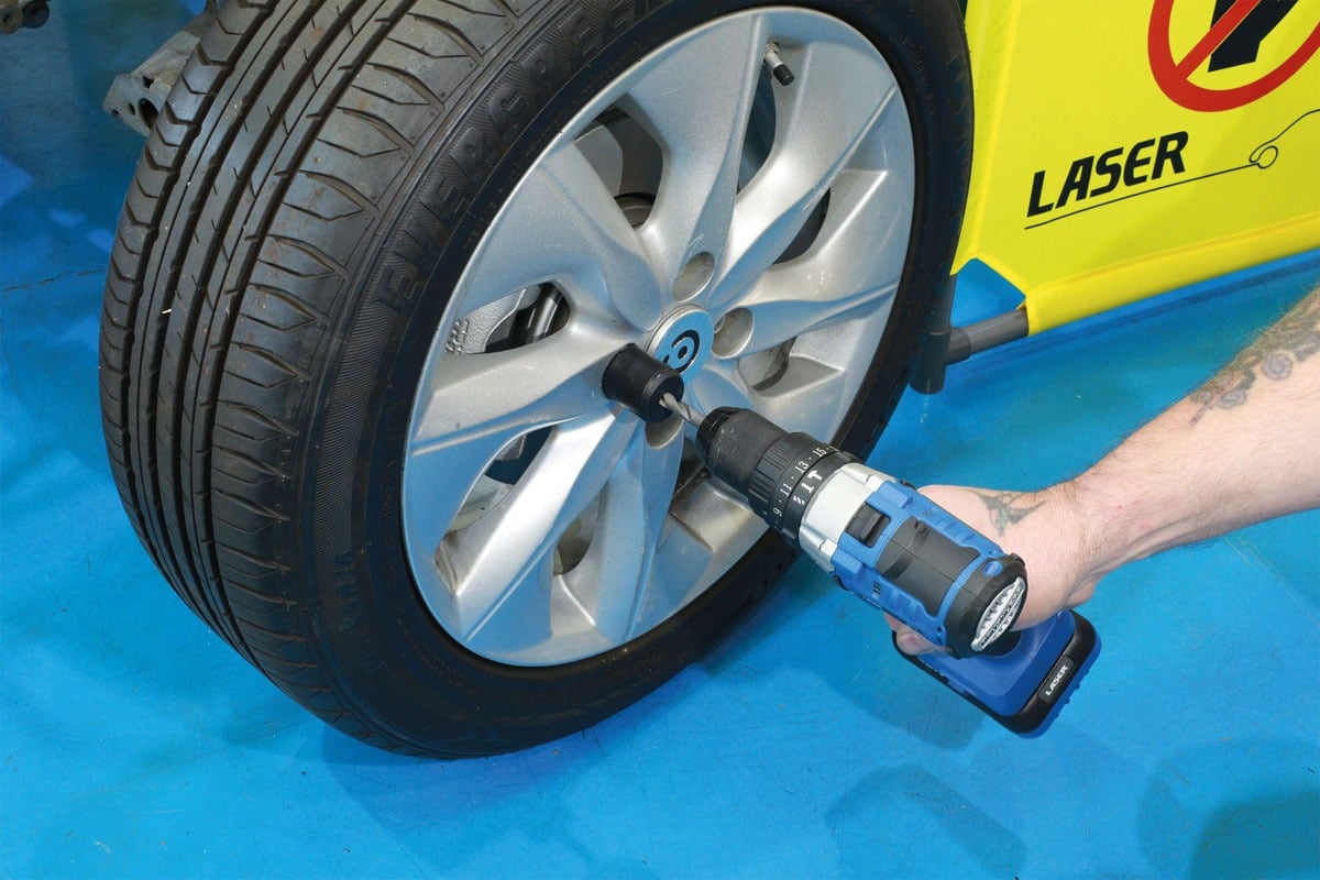 Locking Wheel Nut Removal Kit - Lug Driller🔧🚗