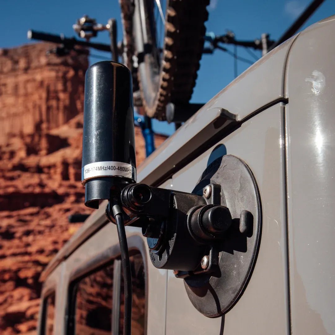 🔥HOT SALE🔥🔥Last Day 49% OFF - Universal GMRS Antenna Mount – Heavy-Duty Radio Antenna Bracket for Cars, SUVs, Trucks, Off-Road Vehicles & Boats