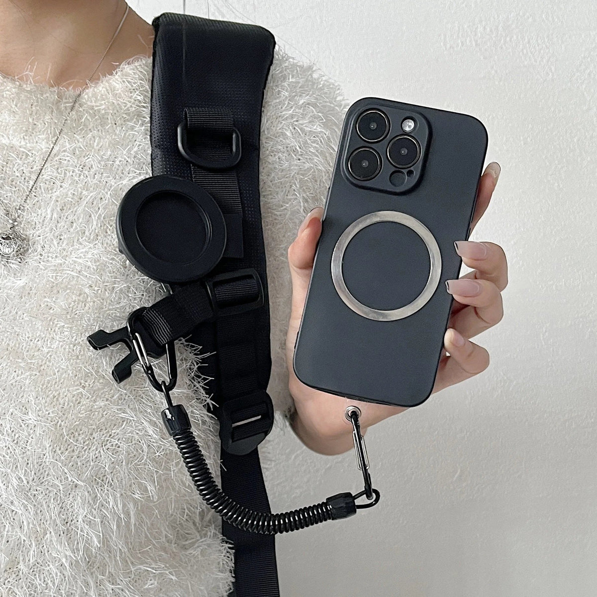 Tactical Magnetic Quick-Release Phone Mount — EDC Belt & Backpack Holster with Anti-Drop Coil Lanyard