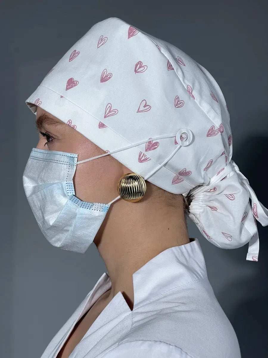 👩‍⚕️Adjustable Cotton Scrub Cap – Roomy Hair Pocket & Mask Buttons