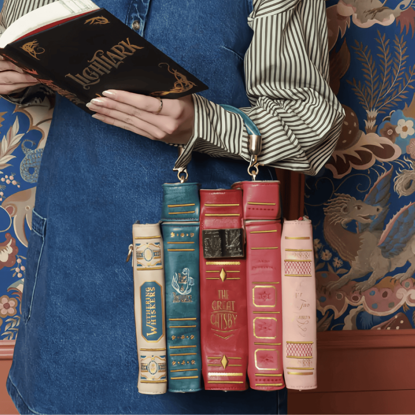 🔥2026 HOT SALE 49% OFF 📚 Vintage Stacked Book Novelty Handbag(📦Buy 2 Free Shipping)