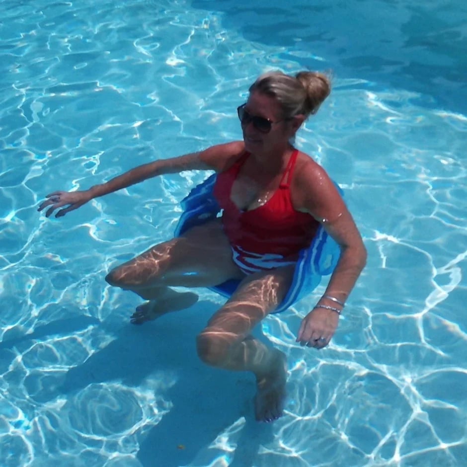 🌊 Float-N-Fold Adjustable Water Chair – 5 Styles