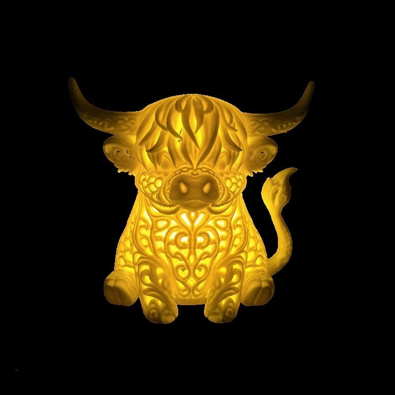 🐮 Highland Cow Projection Night Light — Glow & Cast Magical Patterns! ✨🌙