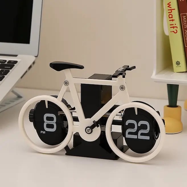 Creative Bicycle Automatic Page Turning Clock