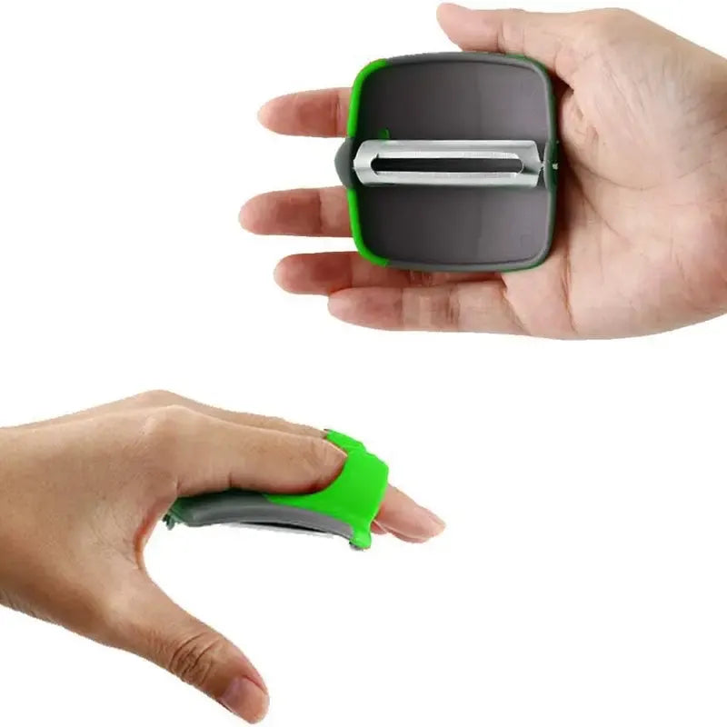 Hand Vegetable Peeler Palm Peeler Rubber Finger Grips - BUY 1 GET 1 FREE/ BUY 2 GET 2 FREE
