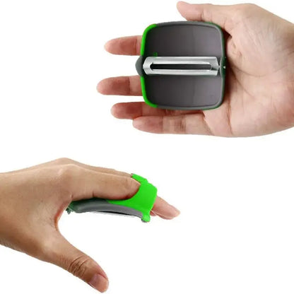Hand Vegetable Peeler Palm Peeler Rubber Finger Grips - BUY 1 GET 1 FREE/ BUY 2 GET 2 FREE