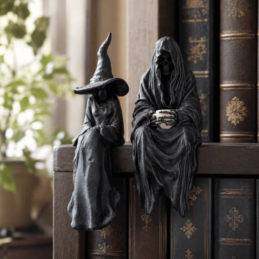 🔥Last Day 50% OFF - 🧙‍♀️🖤Mysterious Perched Bookshelf Figurine