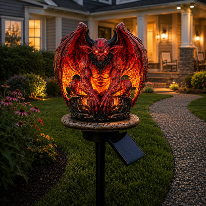 🔥 Gargoyle Guardian Solar Garden Stake Light – 🦇Glowing Gothic Outdoor Yard Decor
