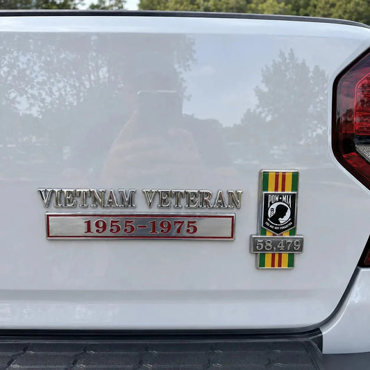 🇺🇸 Vietnam Veteran 1955–1975 Memorial Car Emblem Badge