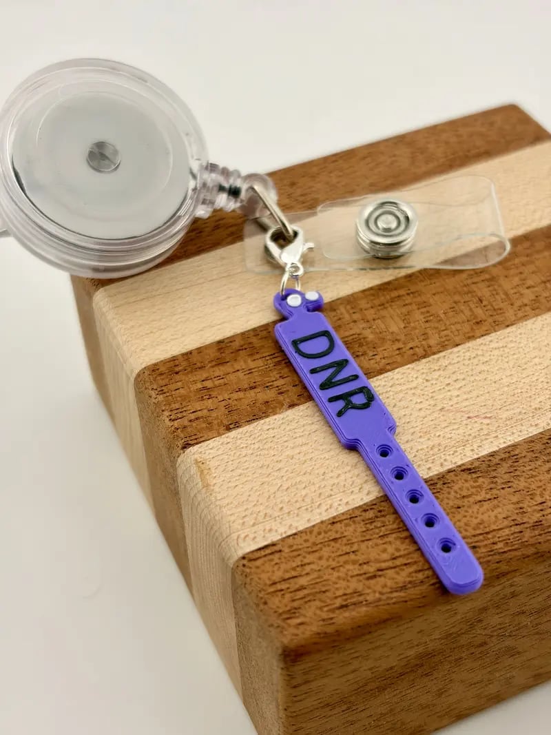 🩺 Funny Nurse Badge Charms – Hilarious Mini Medical Accessories Made For Nurses Who Get The Joke