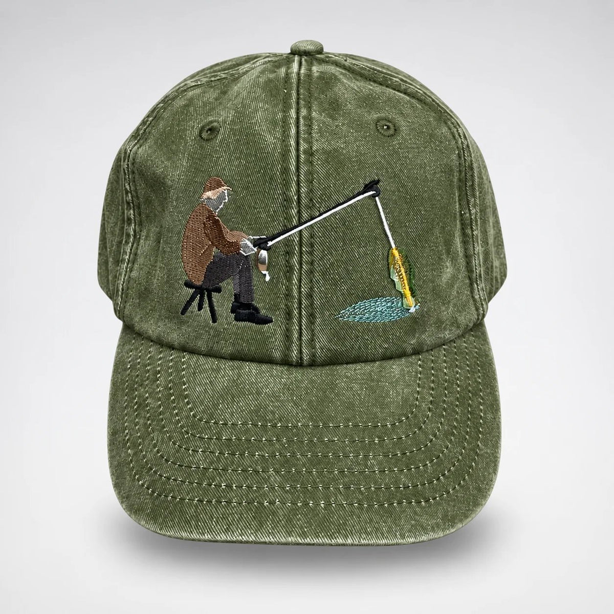 🎣 Catch of the Day Interactive Fishing Cap – Vintage Washed Moving Fish Hat