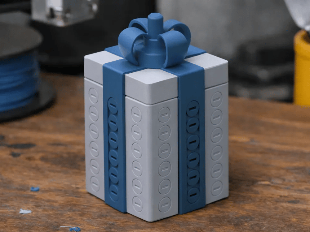 😂 3D Printed Annoying Screw Gift Box | Puzzle-Style Prank Box with Hidden Gift Compartment for Birthdays, Christmas & White Elephant Gifts 🎁