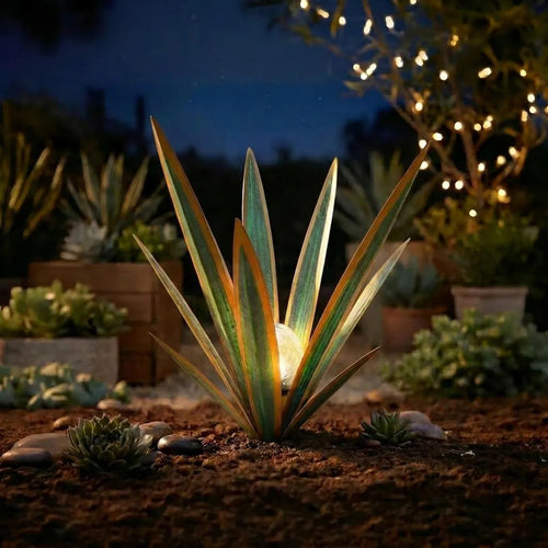 Glowing Solar Agave Garden Light