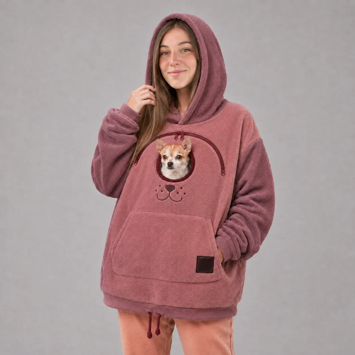 ⏰LAST DAY 50% OFF 🐾 Cozy Pet Carrier Hoodie — Built-In Pouch for Cats & Small Dogs