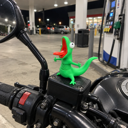 🦎🏍Wobbly Riding Buddy – Car & Motorcycle Decor