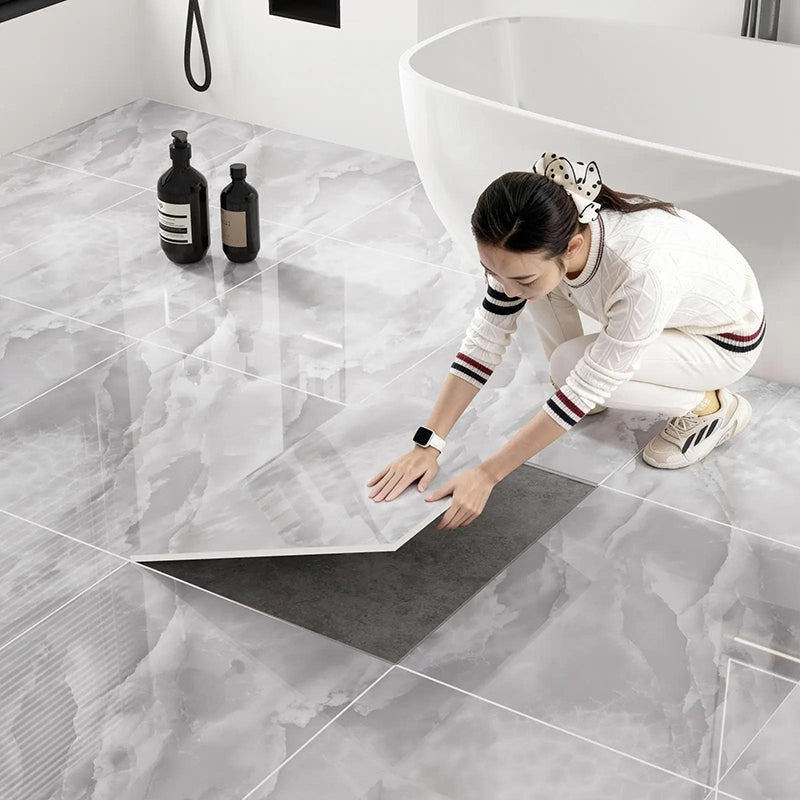 🥳2026 HOT SALE🥳💞50K+ SOLD!🚿🛡️ 50% OFF! Premium Floor Tile Sticker – 2.5mm thick, wear‑resistant. Anti‑slip texture, easy to clean. Covers old tiles or concrete. 👣💪